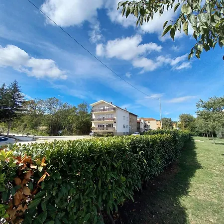 Apartment Central